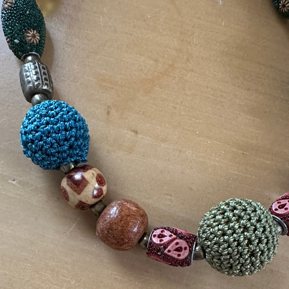 Colorful Beaded Necklace - Picture 2 of 3